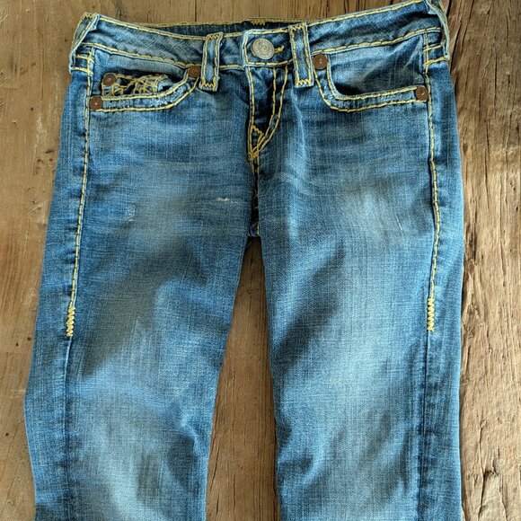 True Religion Capri Jeans with Yellow Stitching- Size 28- BN without Tags - Picture 5 of 6